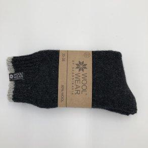 Warme und feste Wollsocken aus 80% Wolle von WOOLWEAR