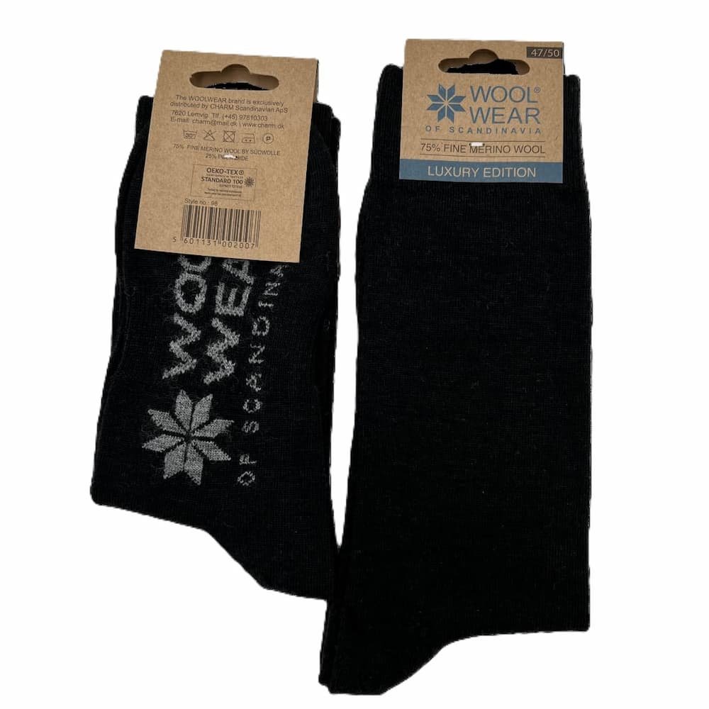 Schwarze Socken aus schner Merinowolle