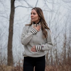 Flot sweater i 100% ren ny uld frsk inspireret mnster, til kvinder