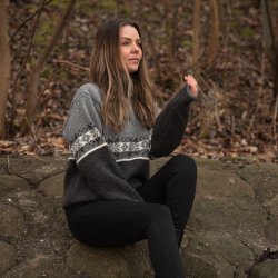 Flot varm uldtrje i originalt norsk design i 100% ren uld til kvinder 