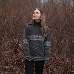 Smart norsk uldstrik med lynls i halsen til kvinder 