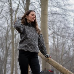 Striktrje med originalt Islandsk mnster af 100 % ren uld til kvinder