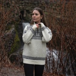 Uldtrje af ren uld med klassisk telemarksmnster til kvinder