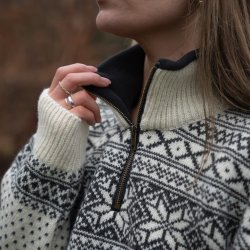 Uldtrje af ren uld med klassisk telemarksmnster til kvinder