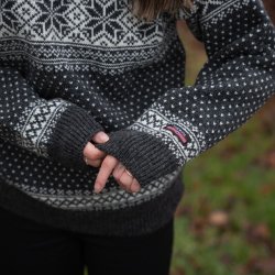 Varm uldtrje i flot norwool design i 100% ren uld til kvinder