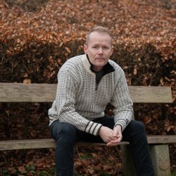 Flot sweater med frsk mnster i 100% uld til mnd