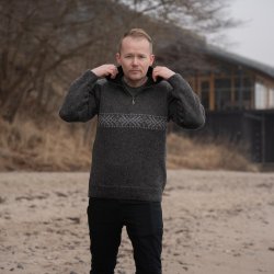 Klassisk uldtrje i 100% ren ny uld fra Norwool