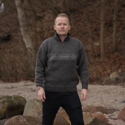 Klassisk uldtrje i 100% ren ny uld fra Norwool