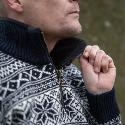 Striktrje fra Norge af 100% ren uld fra Norwool