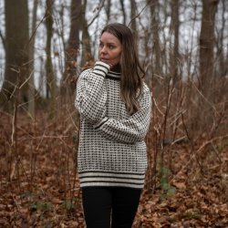 Original frsk strik i 100% ren ny uld til kvinder. 