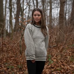 Original frsk strik i 100% ren ny uld til kvinder. 