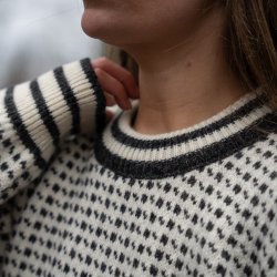 Original frsk strik i 100% ren ny uld til kvinder. 