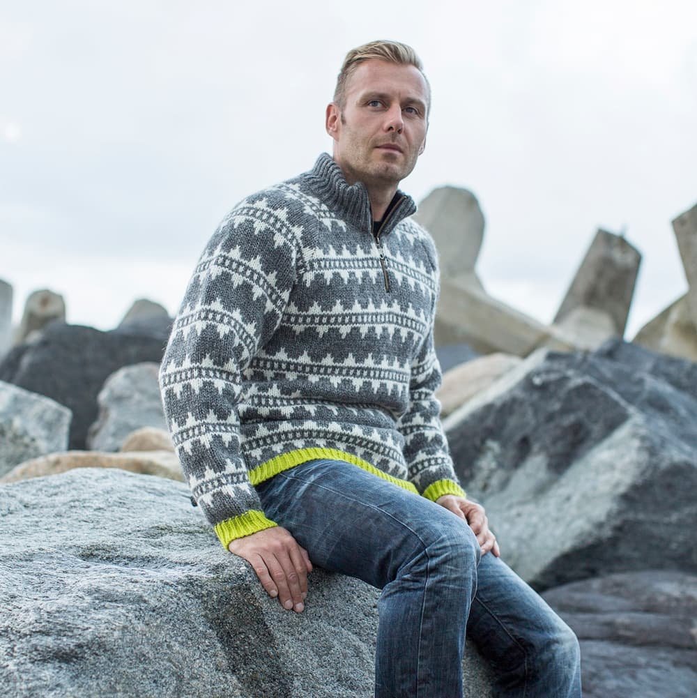 Islandsk uldtrje i moderne mnster af 100% ren uld