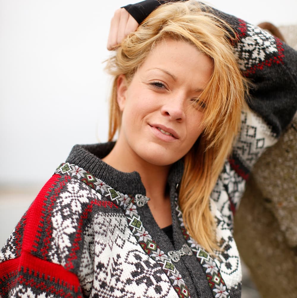 Original Norsk Uld Cardigan Med Flotte Tin Hægter Xs = Str 36