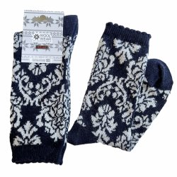 Uldstrmper med  klassisk damask mnster