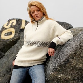 Norsk strik trje med windbreaker af 100% ren uld 