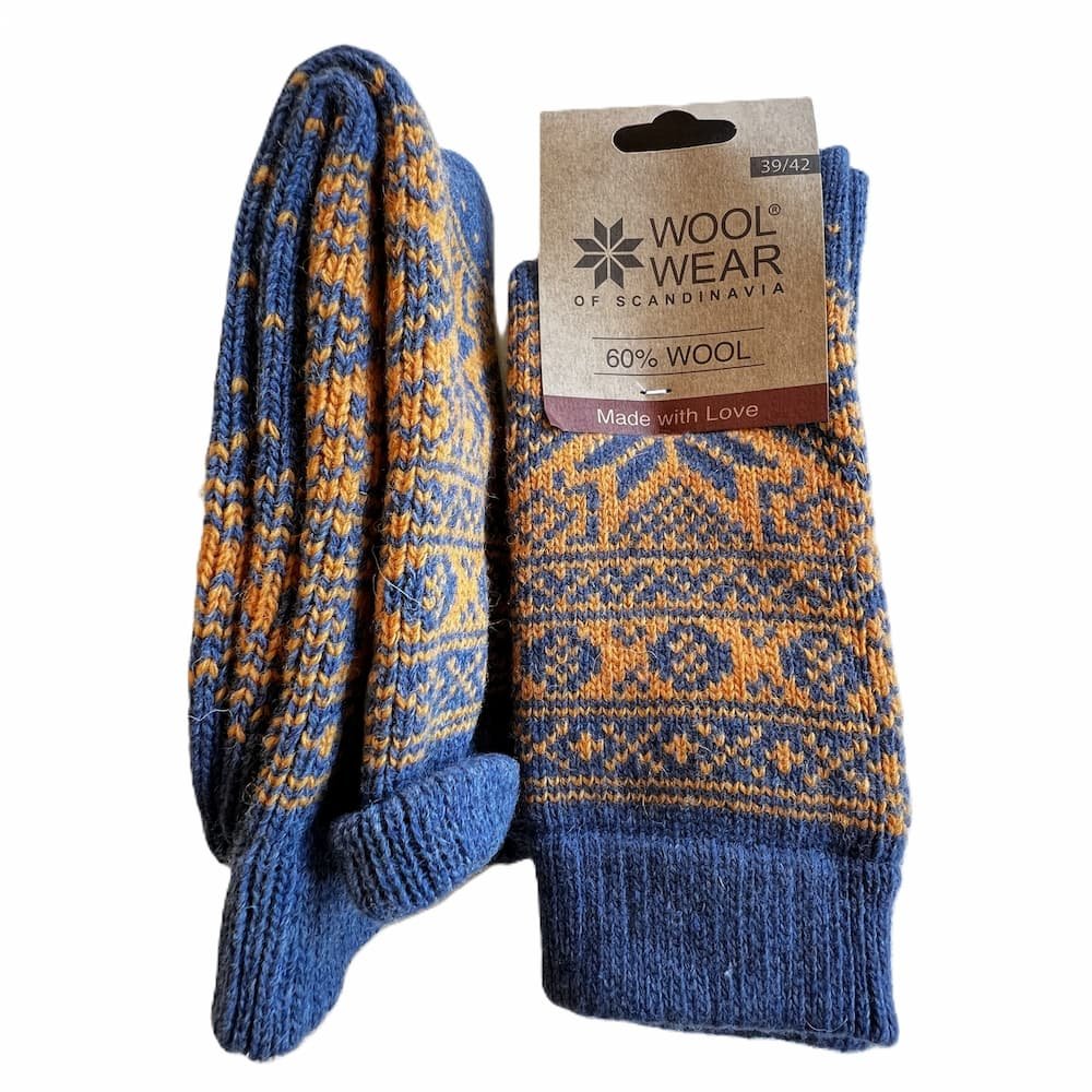 Wollsocken aus 60 % reiner Wolle mit einem schnem Kristall-Muster