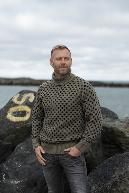 tæt Munk Fantastisk Tyk striktrøje ⇒ Køb islandsk sweater i ren uld hos Uldhuset